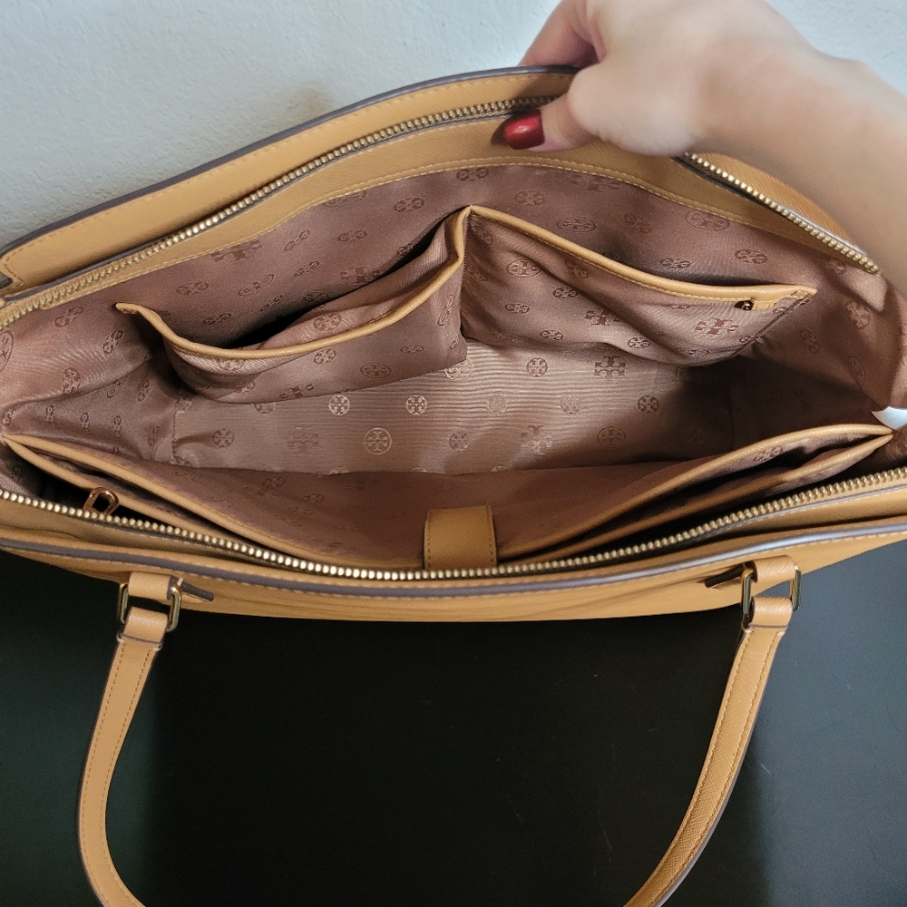 Tory Burch Large Emerson Top Zip Tote - Picture 9 of 16